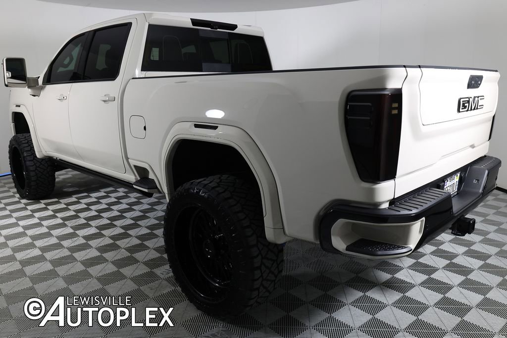 Used 2026 GMC Sierra 2500 AT4X image 8