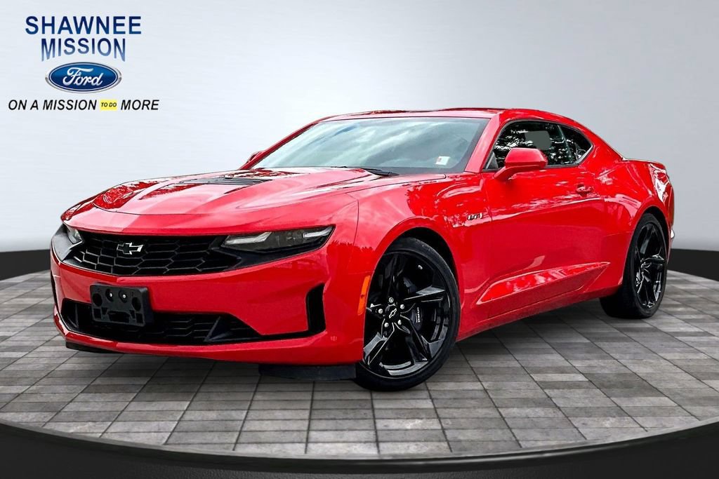 Used 2022 Chevrolet Camaro LT w/ Technology Package RWD image 1