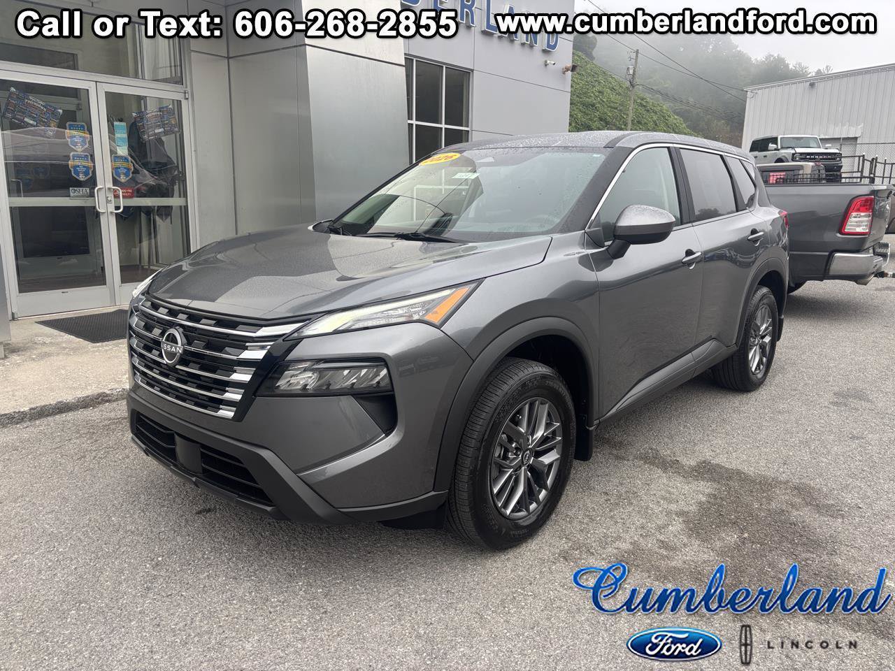 Used 2026 Nissan Rogue SV AWD/4WD image 1