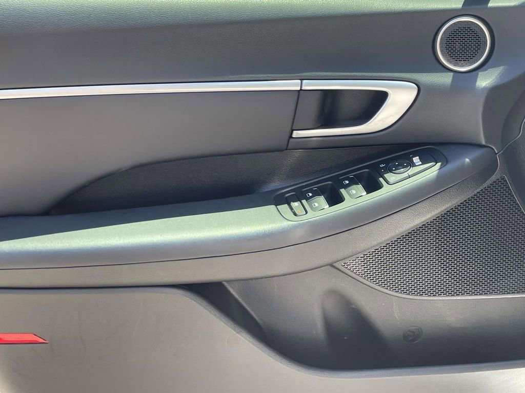 Certified 2024 Hyundai Sonata SEL FWD image 13