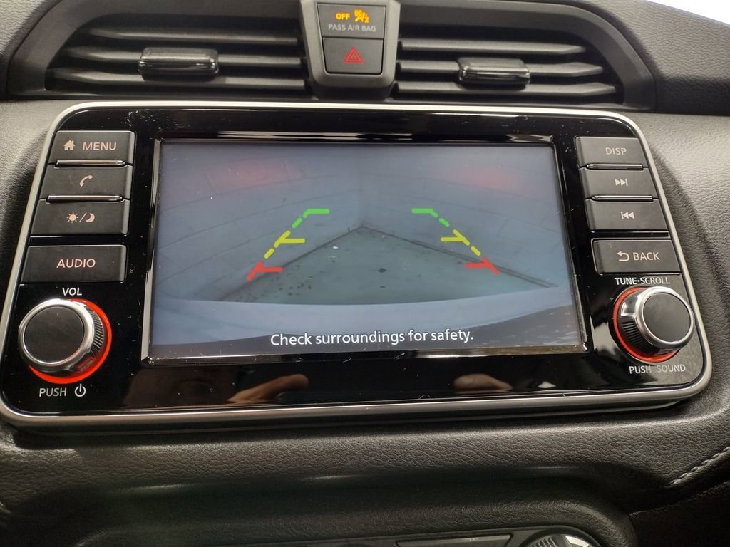 Used 2022 Nissan Versa S image 9