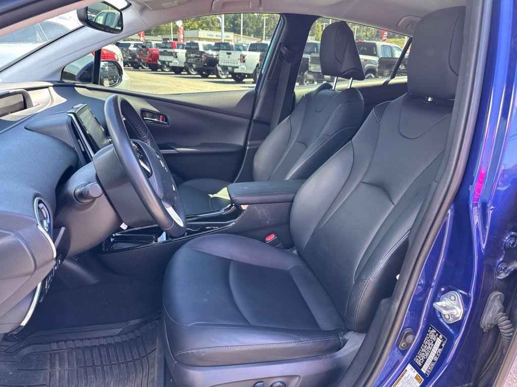 Used 2018 Toyota Prius Four Touring FWD image 15