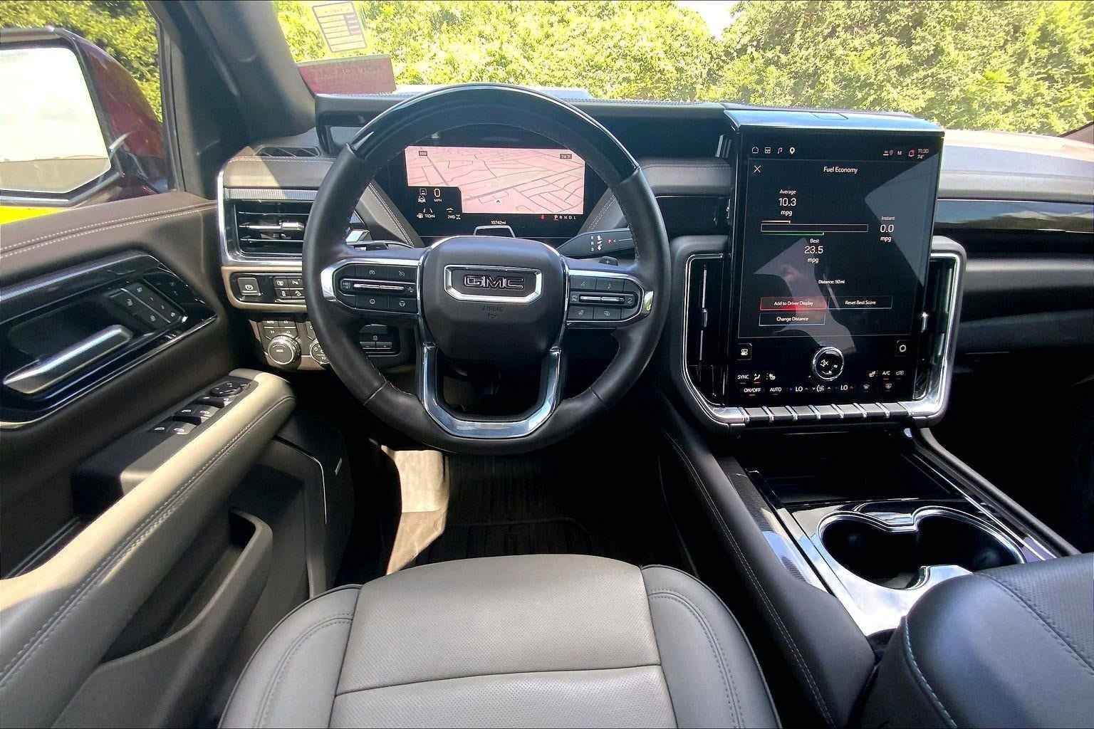 Used 2026 GMC Yukon Elevation AWD/4WD image 5