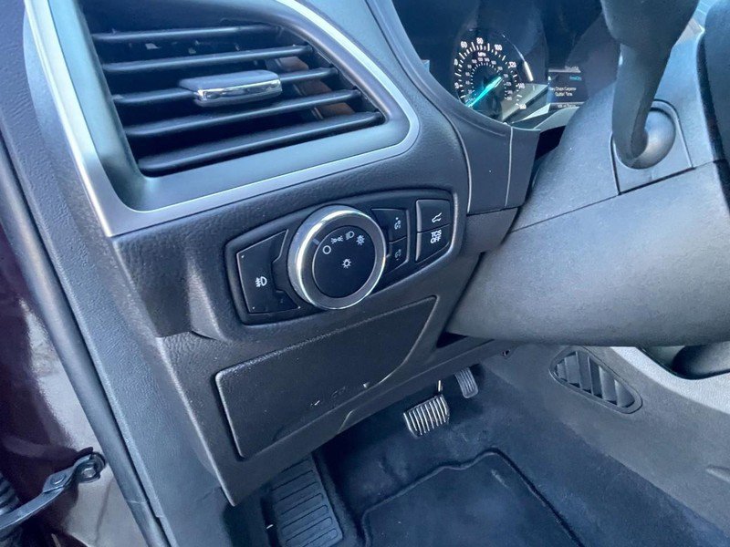 Used 2024 Ford Edge SEL w/ Convenience Package image 21