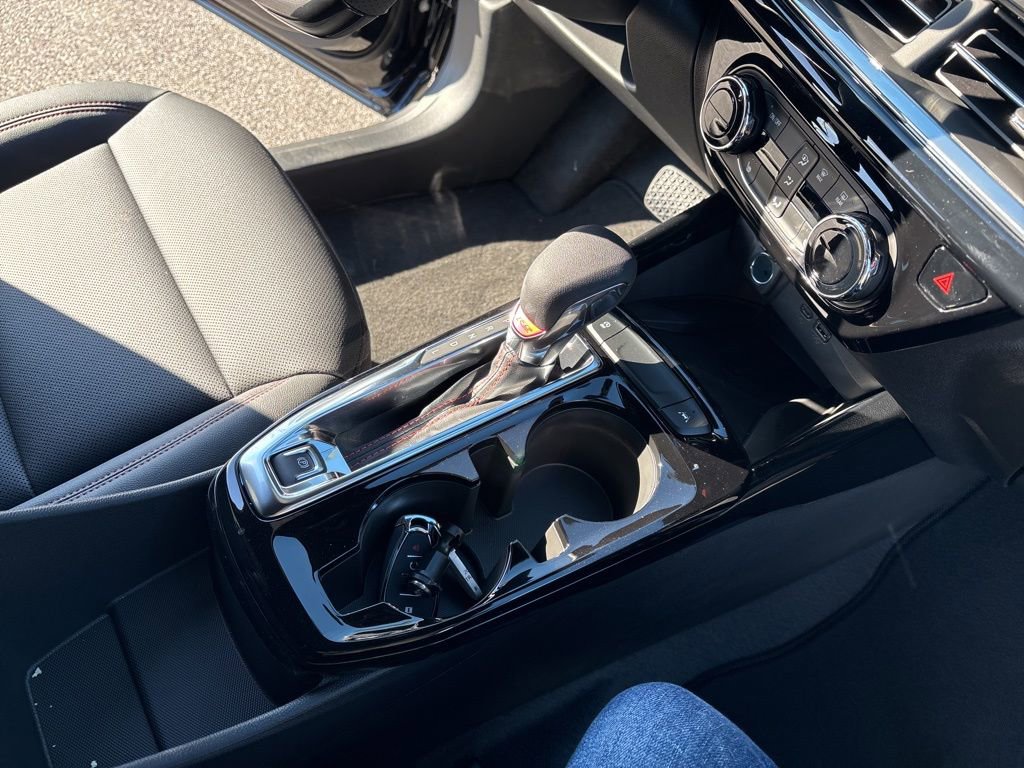 New 2026 Chevrolet Trax RS w/ Sunroof Package image 31