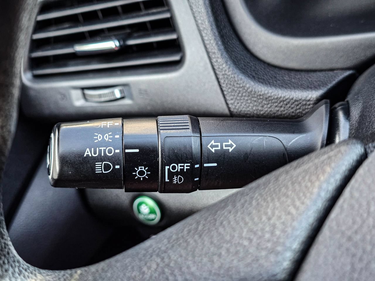 Used 2015 Honda CR-V EX image 27