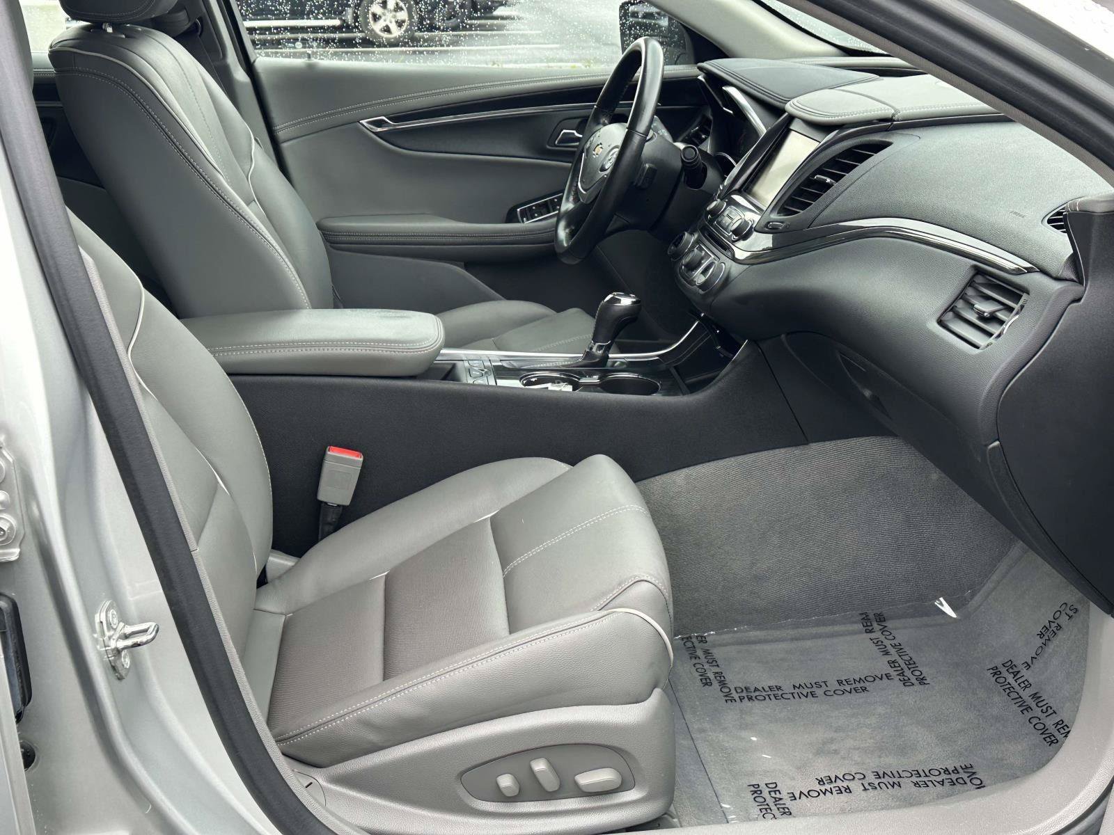 Used 2016 Chevrolet Impala LTZ FWD image 6