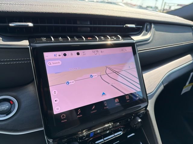 New 2025 Jeep Grand Cherokee L Limited w/ Luxury Tech Group II RWD image 15