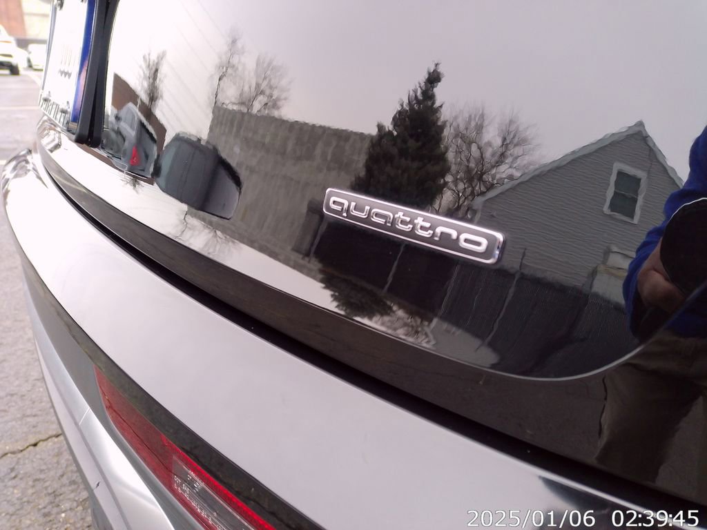 Certified 2023 Audi Q5 2.0T Premium Plus w/ Premium Plus Package image 10