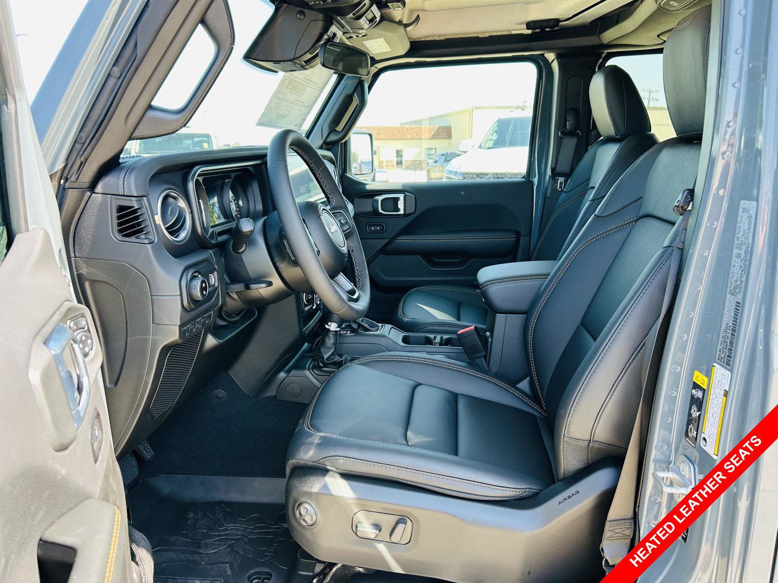 New 2026 Jeep Gladiator Sport AWD/4WD image 3