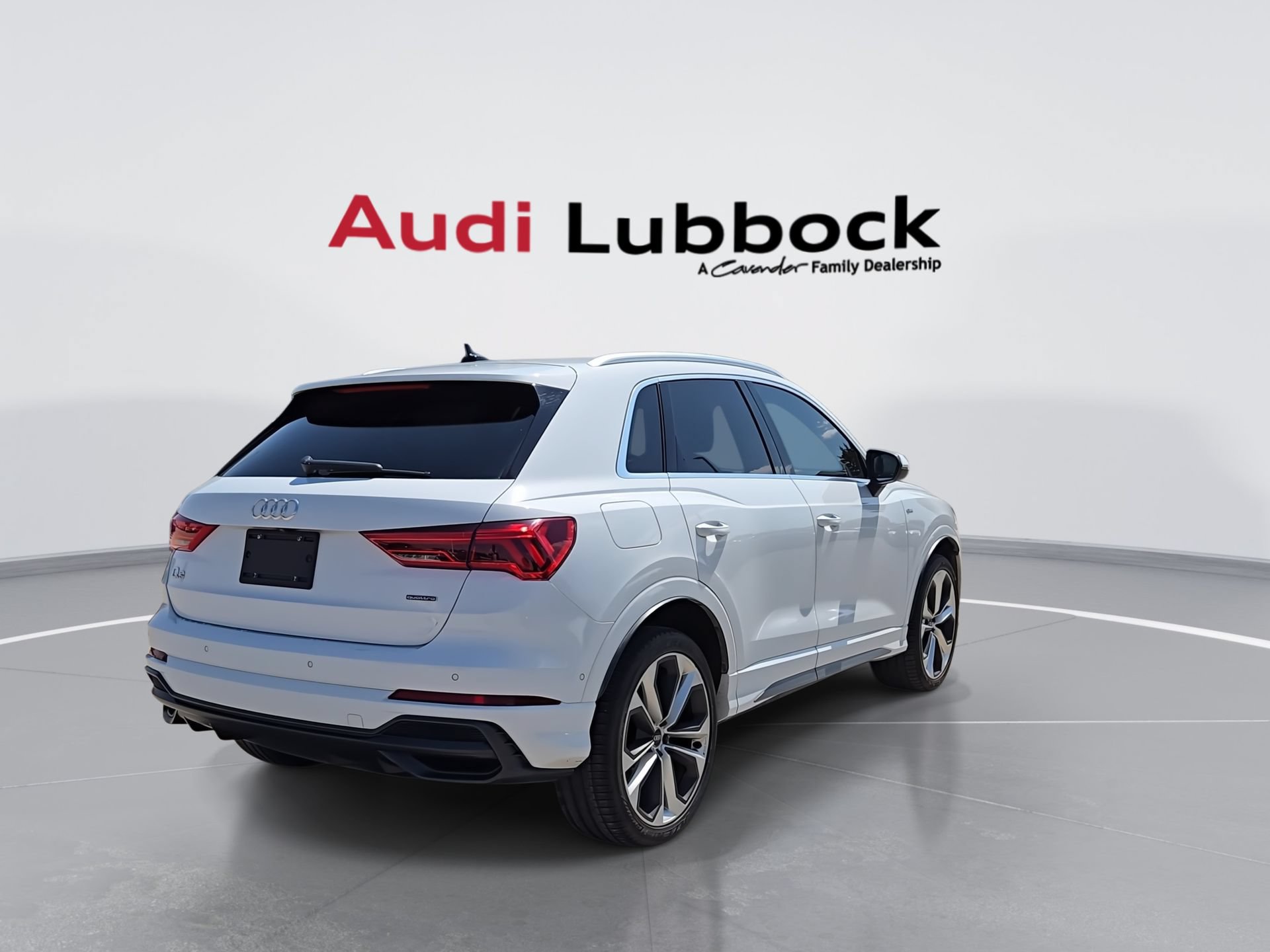 Used 2019 Audi Q3 2.0T Prestige w/ Prestige Package AWD/4WD image 8
