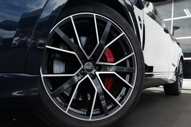 Used 2023 Audi SQ8 Prestige AWD/4WD image 28