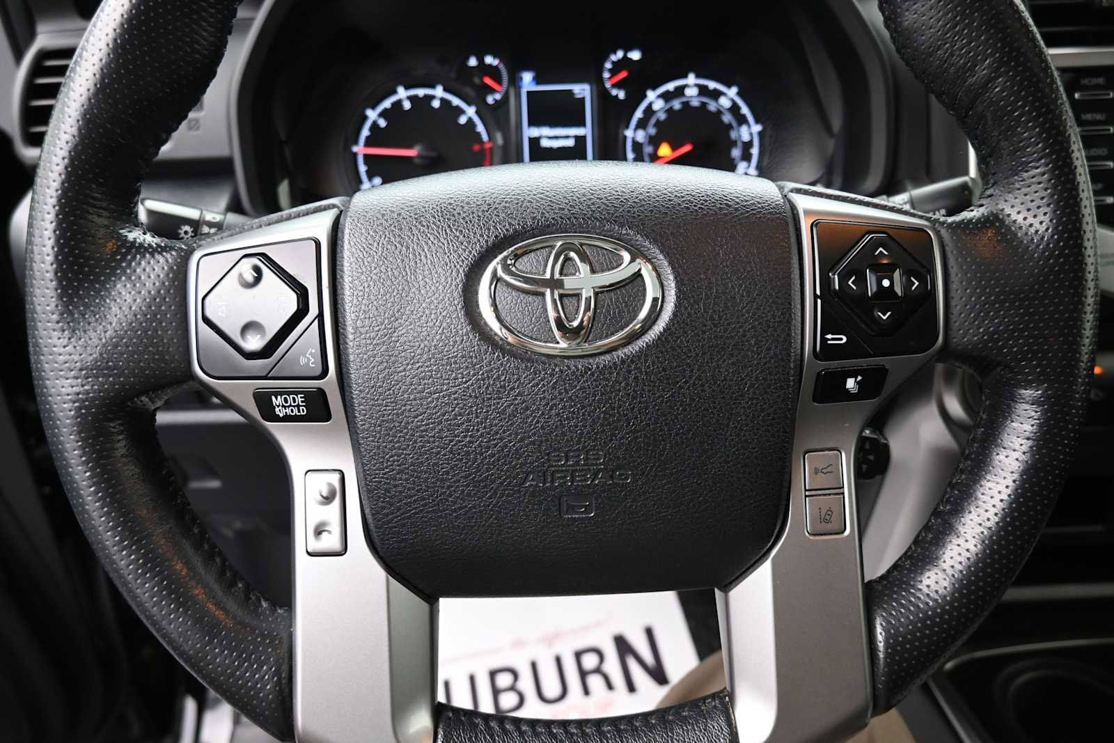 Used 2023 Toyota 4Runner SR5 Premium w/ Moonroof Package AWD/4WD image 6