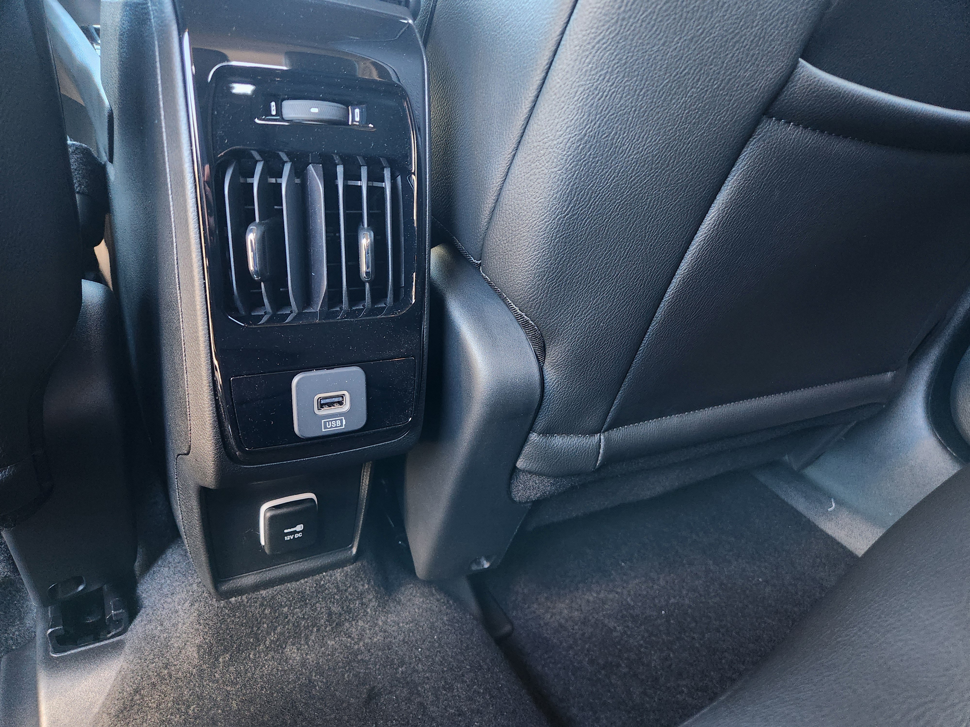 New 2026 Jeep Compass Limited AWD/4WD image 30