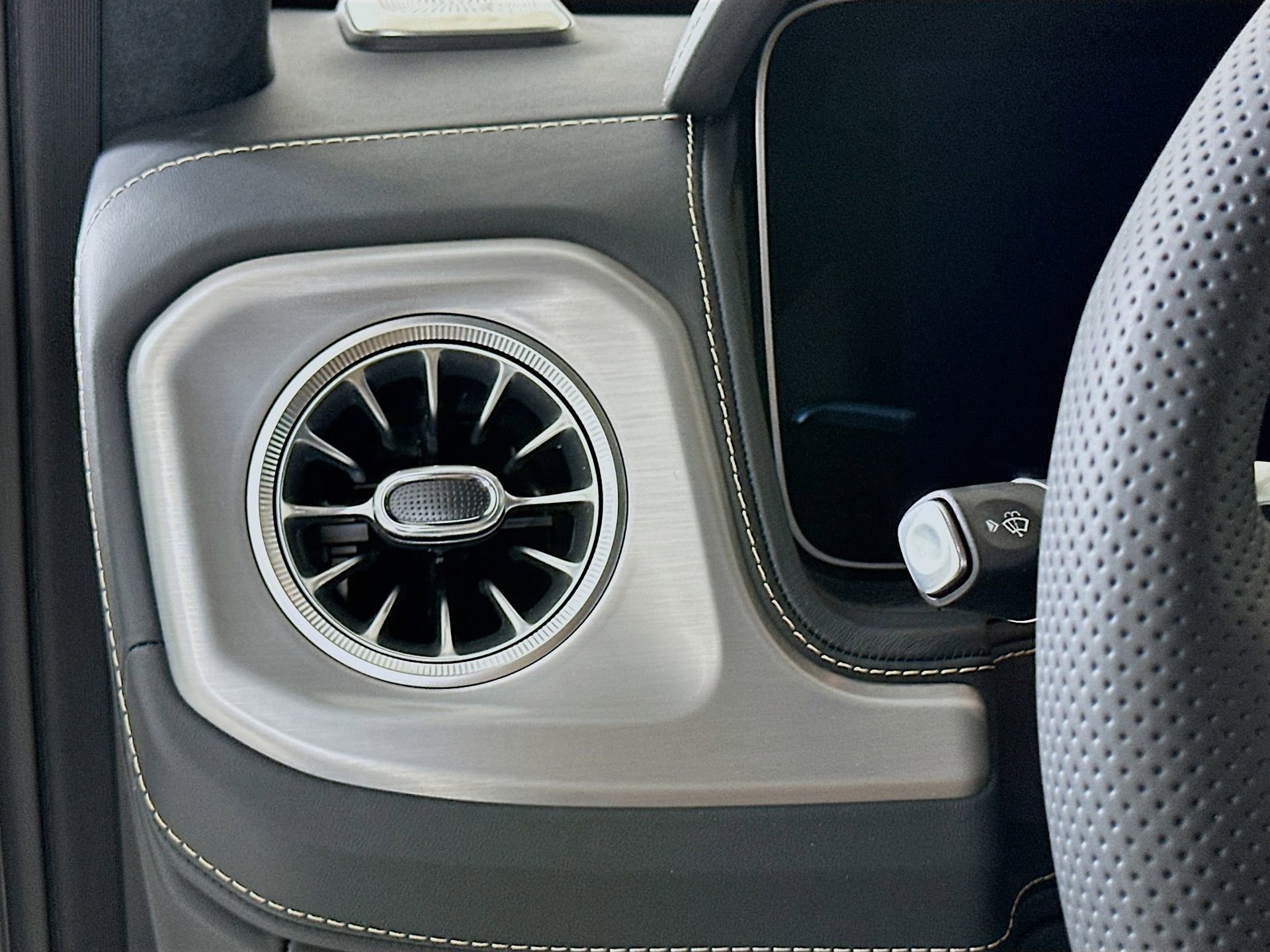 New 2026 Mercedes-Benz G 63 AMG 4MATIC image 11
