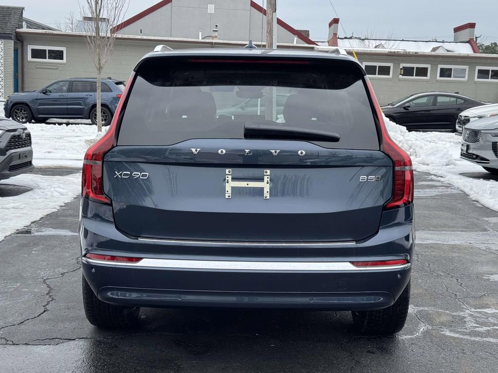 New 2026 Volvo XC90 B5 Ultra w/ Protection Package Premier image 21