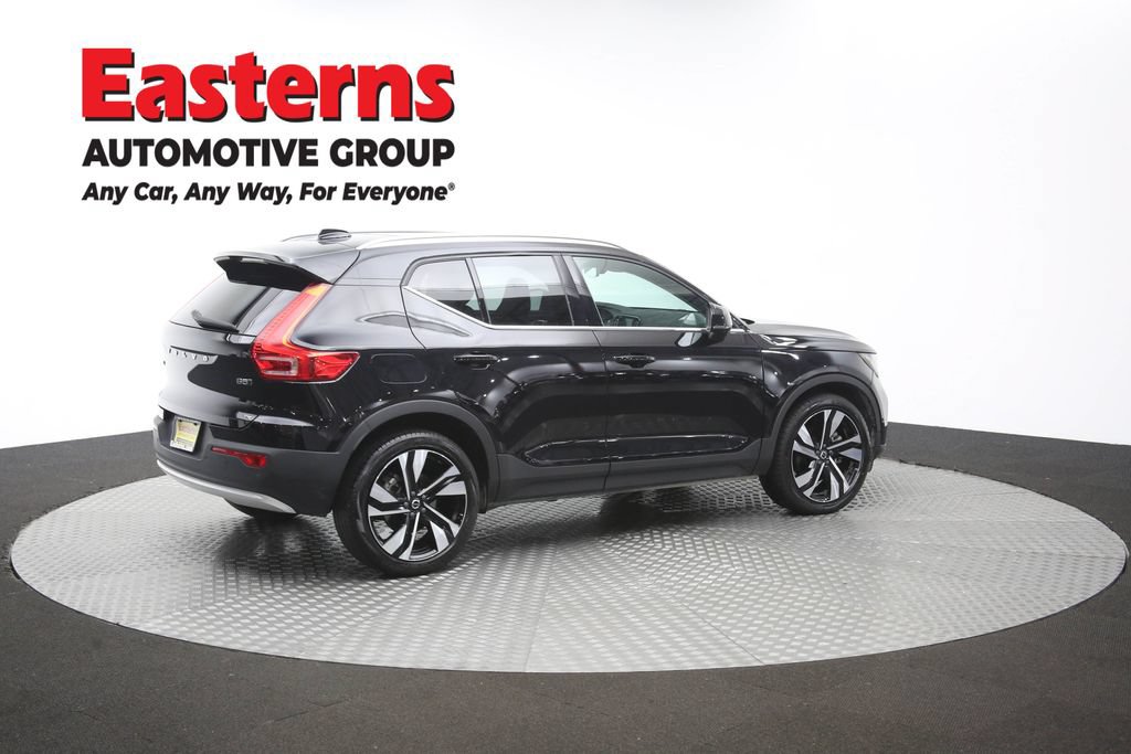 Used 2025 Volvo XC40 B5 Plus AWD/4WD image 43