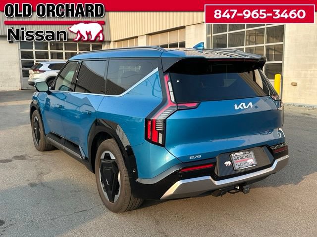 Used 2024 Kia EV9 Land AWD/4WD image 8