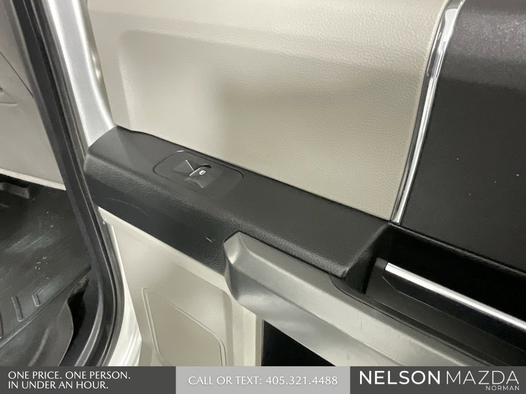 Used 2017 Ford F250 XLT w/ FX4 Off-Road Package image 23