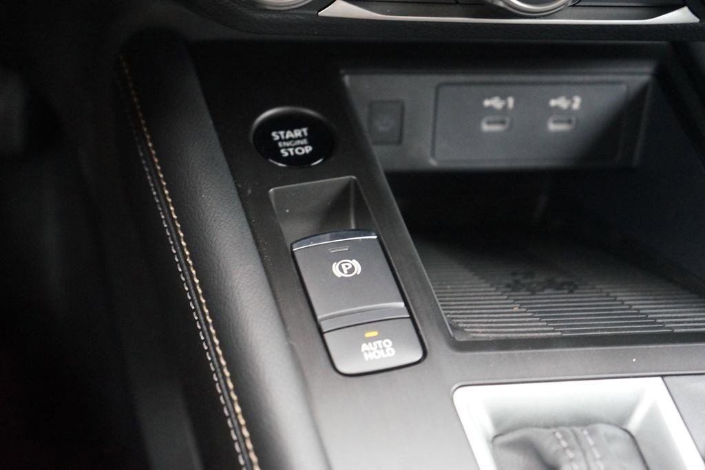 Used 2025 Nissan Kicks SV image 20