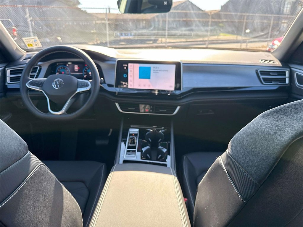 New 2026 Volkswagen Atlas Cross Sport SE image 15