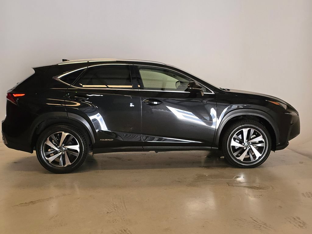 Used 2018 Lexus NX 300h AWD w/ Premium Package image 4