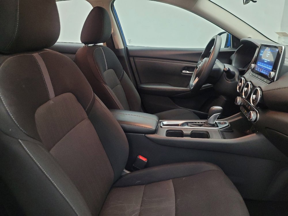Used 2025 Nissan Sentra SV image 21