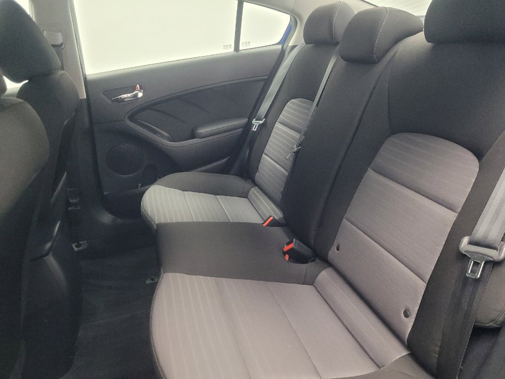 Used 2018 Kia Forte S FWD image 18