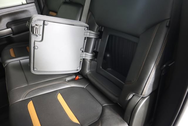 Used 2022 GMC Sierra 2500 AT4 image 69