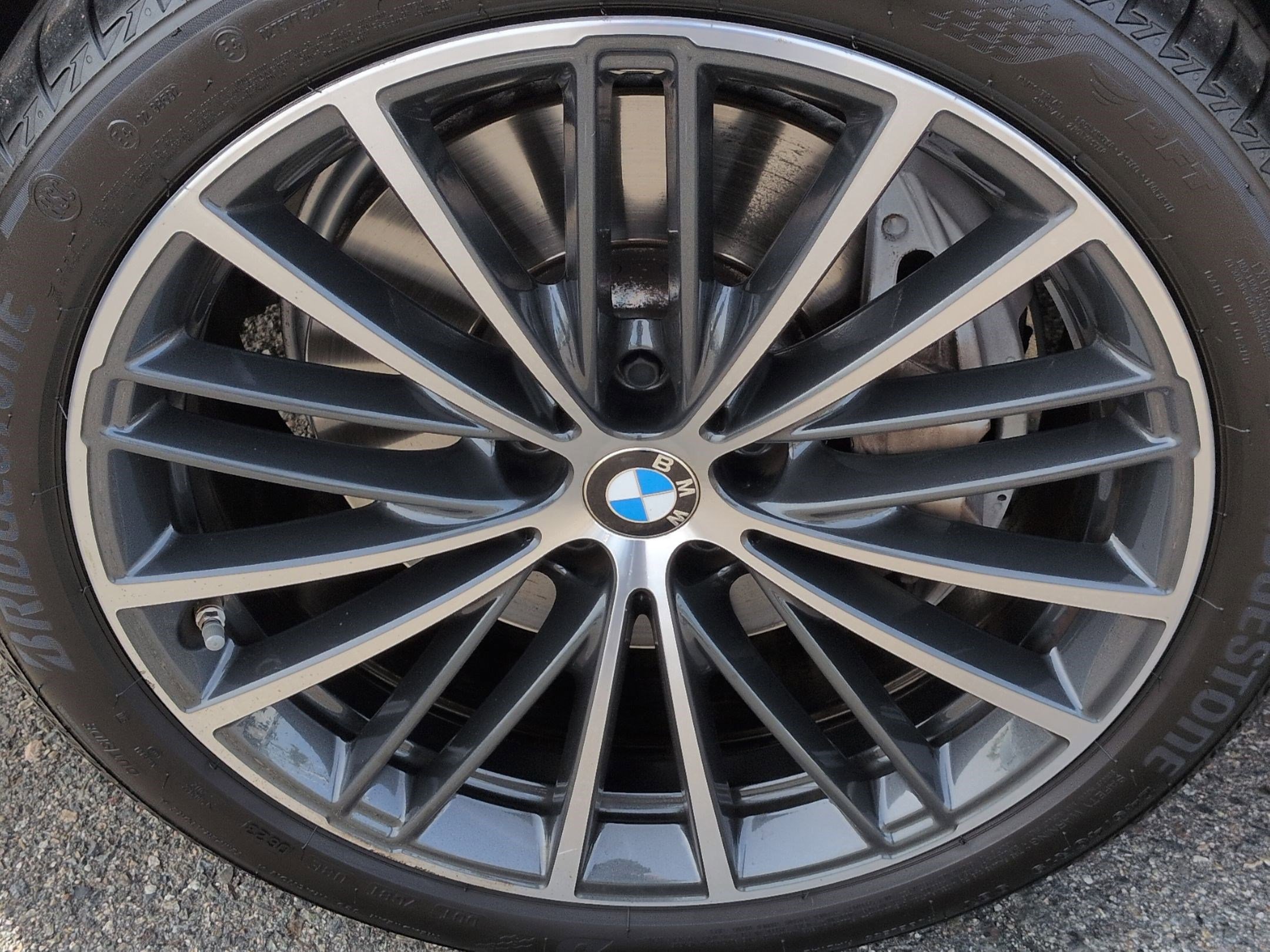 Certified 2022 BMW 540i image 13