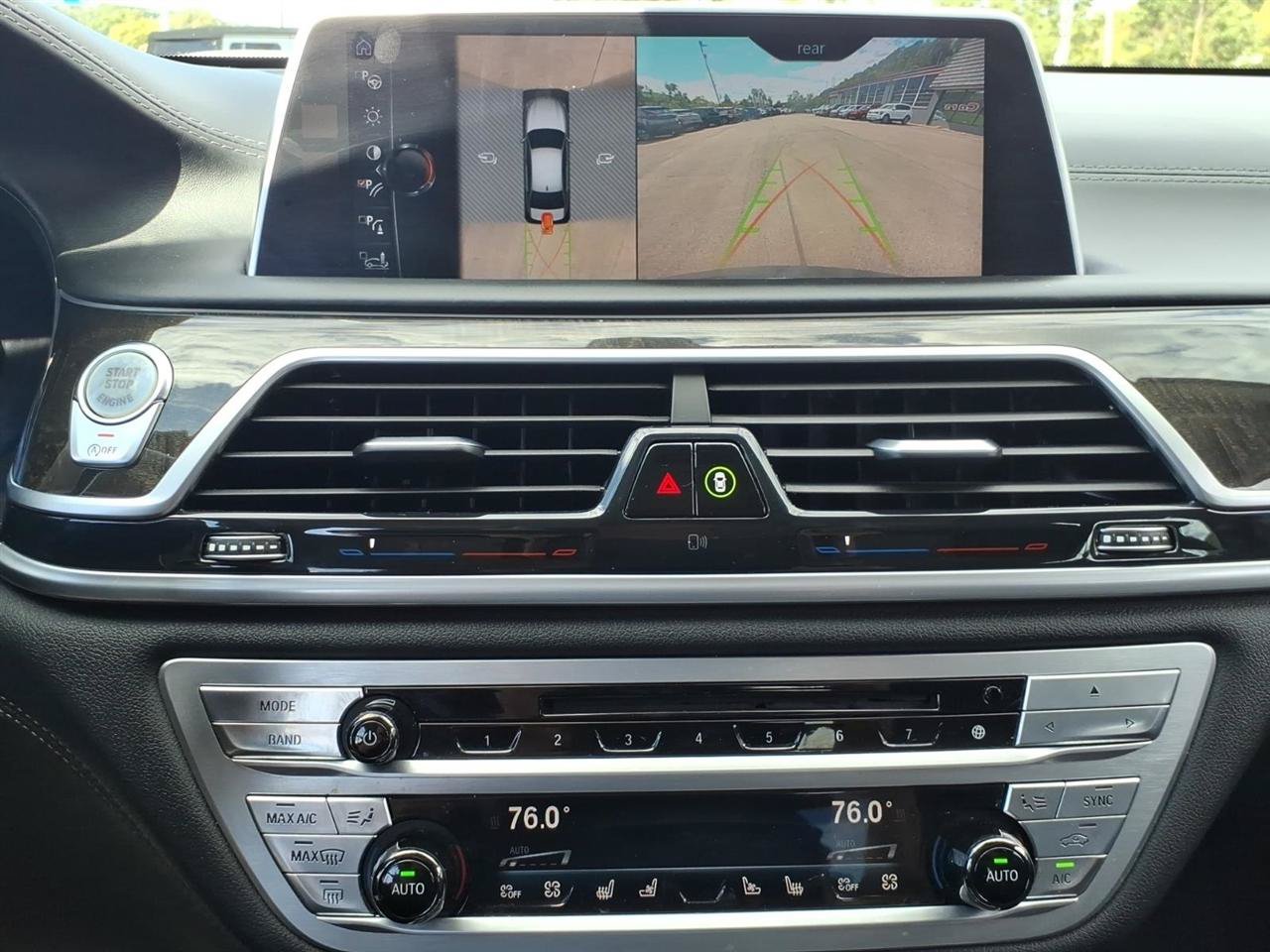 Used 2017 BMW 740i xDrive AWD/4WD image 13
