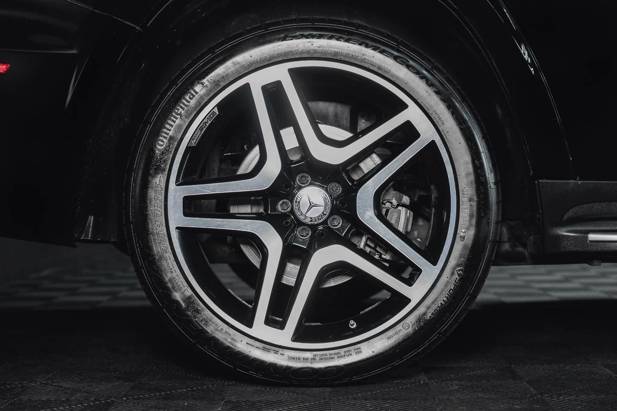 Used 2017 Mercedes-Benz GLS 550 GLS 550 Sport Utility 4D image 15