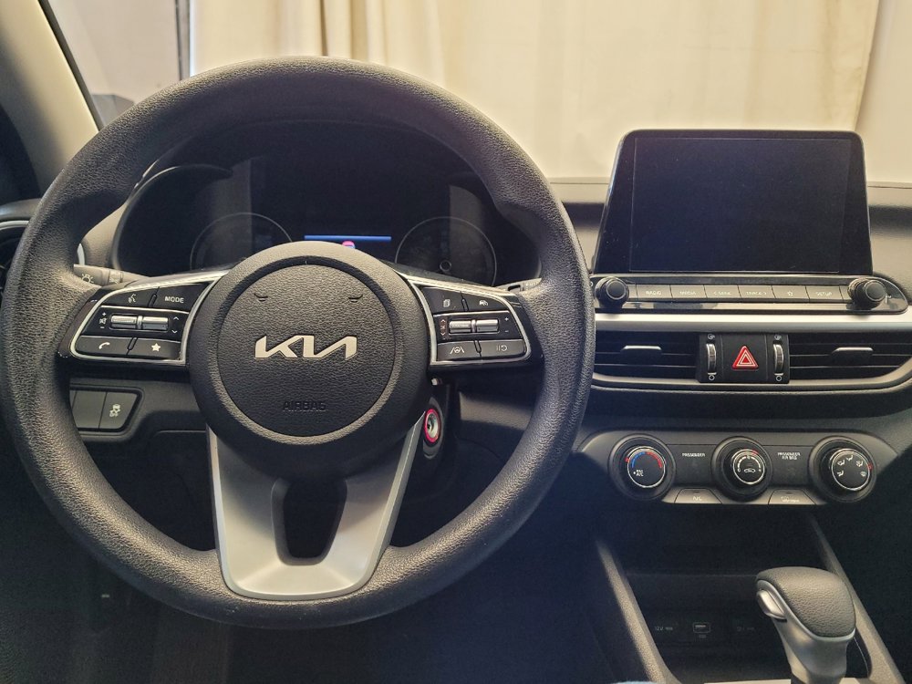 Used 2023 Kia Forte LXS w/ LXS Technology Package image 22