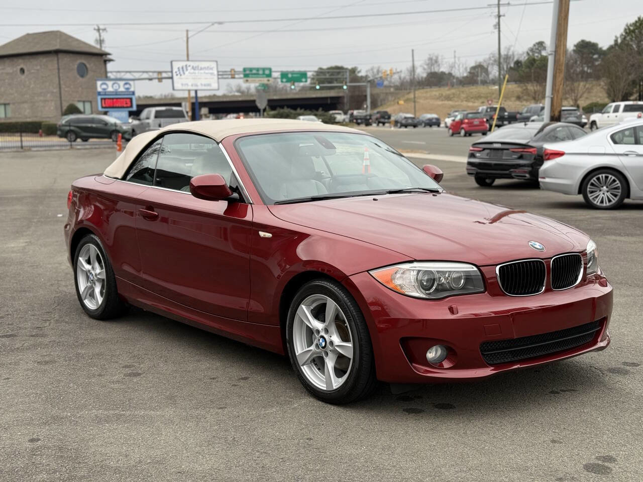 Used 2012 BMW 128i Convertible image 2