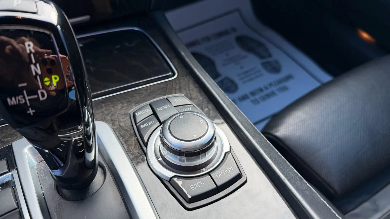 Used 2013 BMW 750i xDrive AWD/4WD image 36