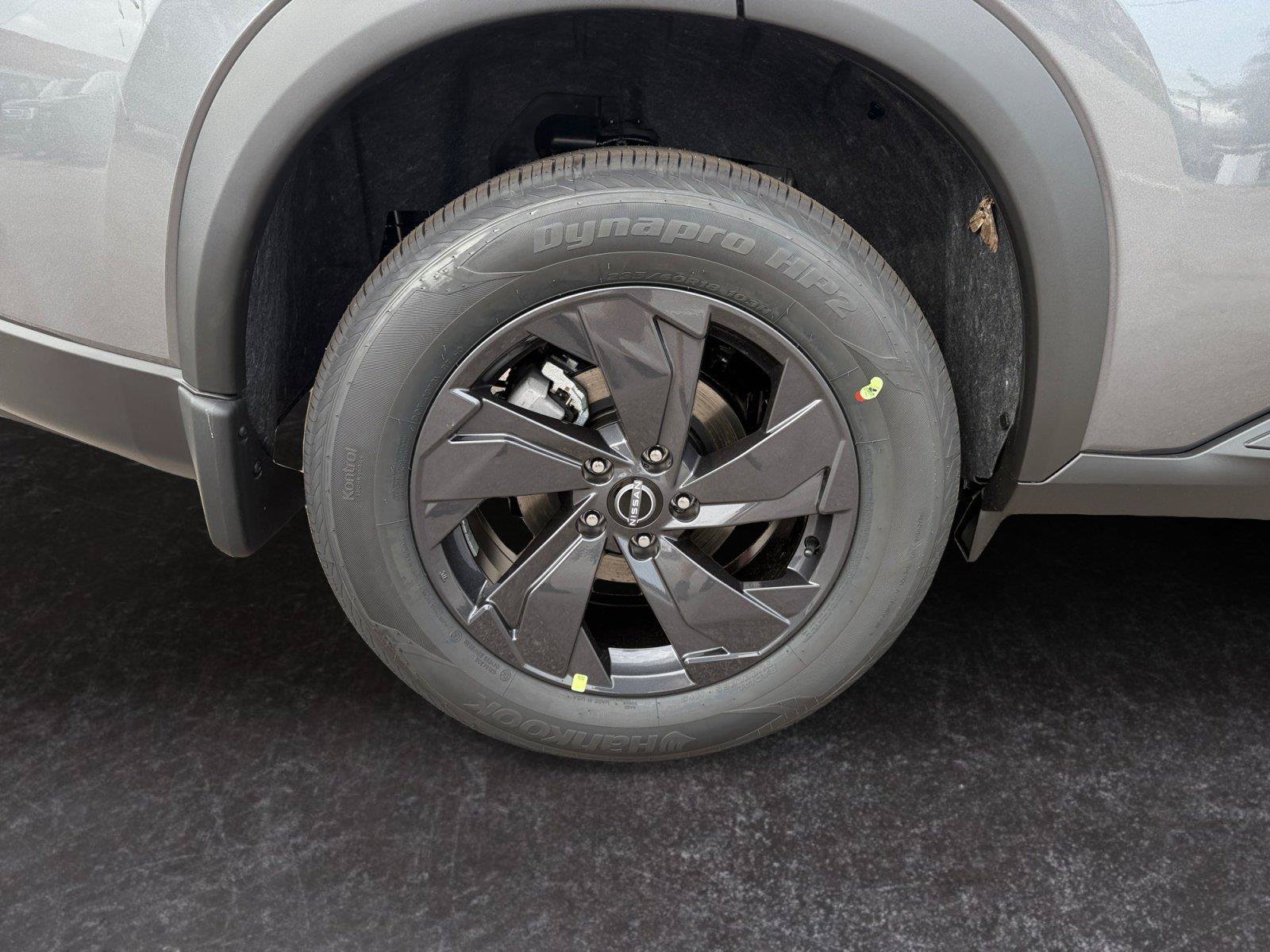 New 2026 Nissan Rogue SV AWD/4WD image 28