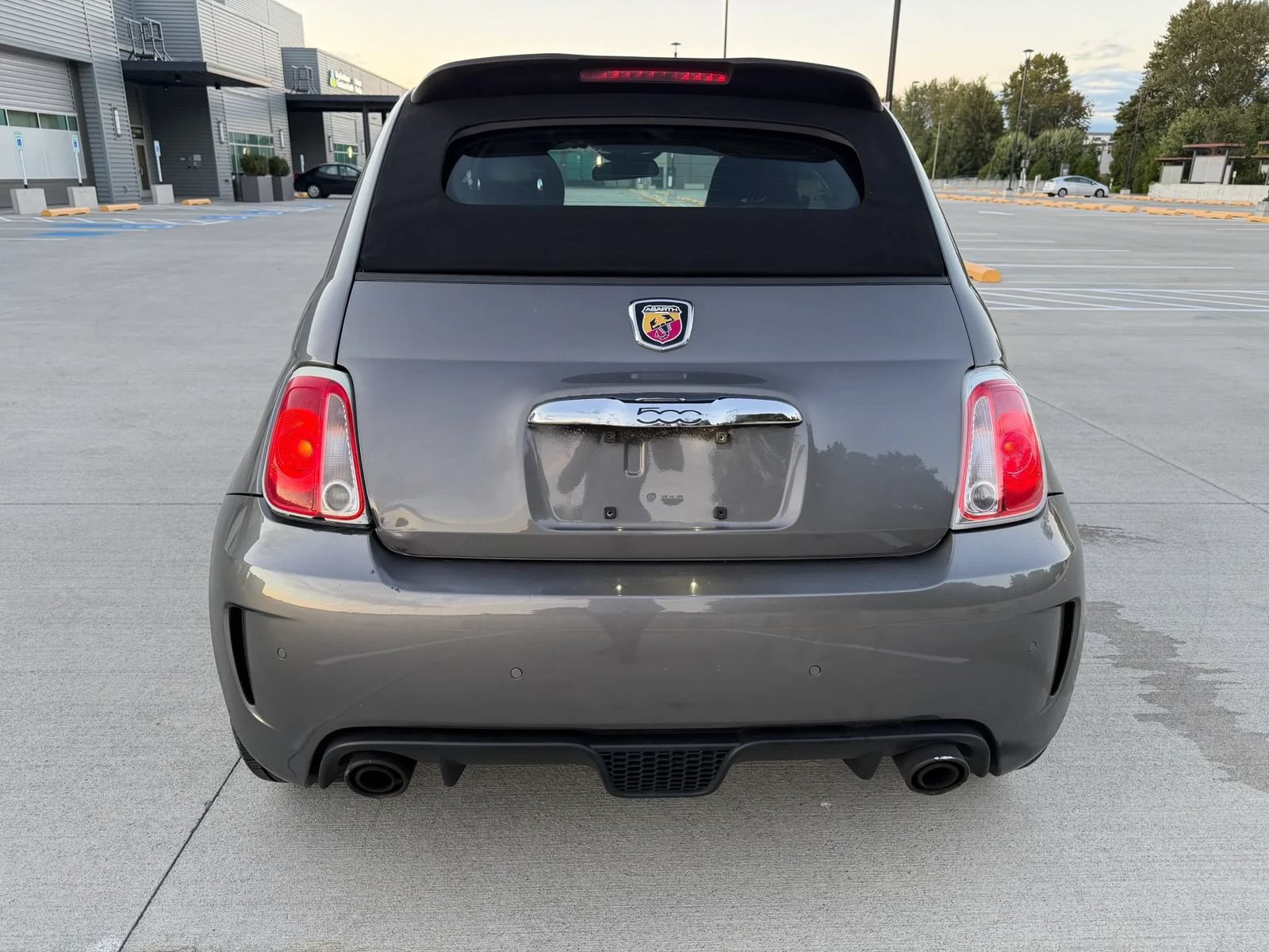 Used 2013 FIAT 500 Abarth FWD image 8