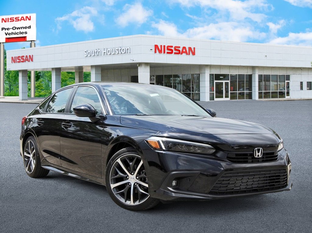 Used 2023 Honda Civic Touring image 1