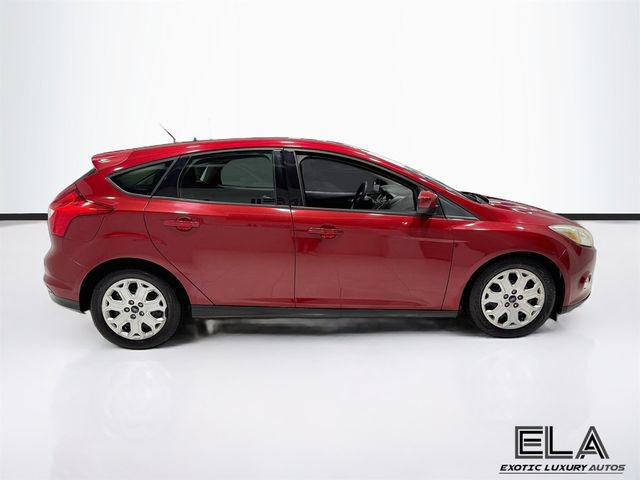 Used 2012 Ford Focus SE FWD image 9
