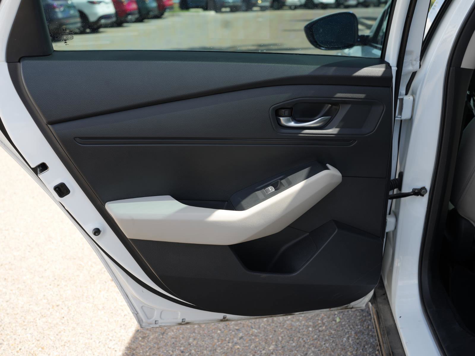 Used 2023 Honda Accord EX image 17