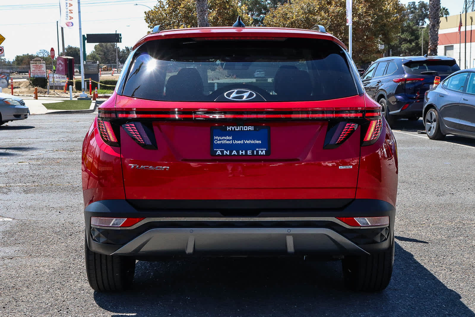 Used 2022 Hyundai Tucson Limited w/ Cargo Package AWD/4WD image 8