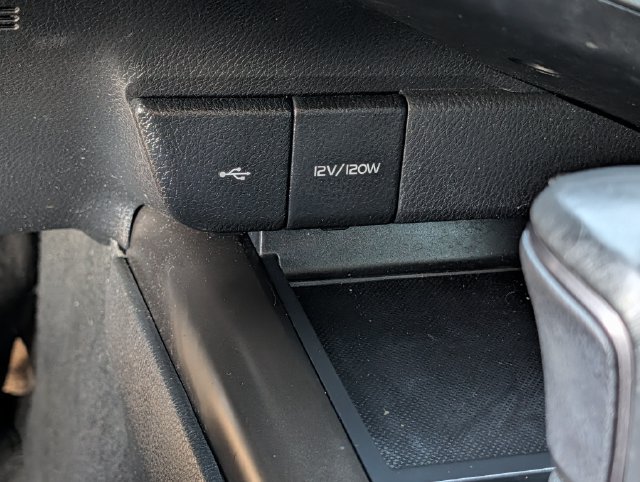 Used 2024 Toyota Camry SE FWD image 17