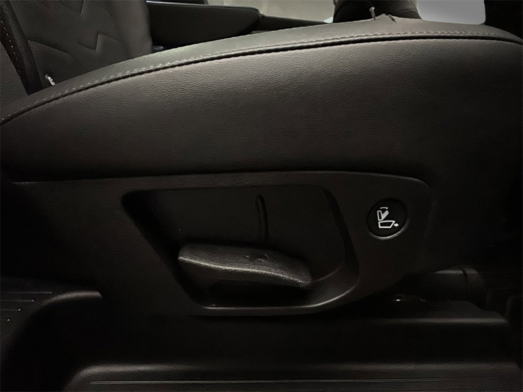 Used 2022 Kia Telluride SX w/ SX Prestige Package image 18