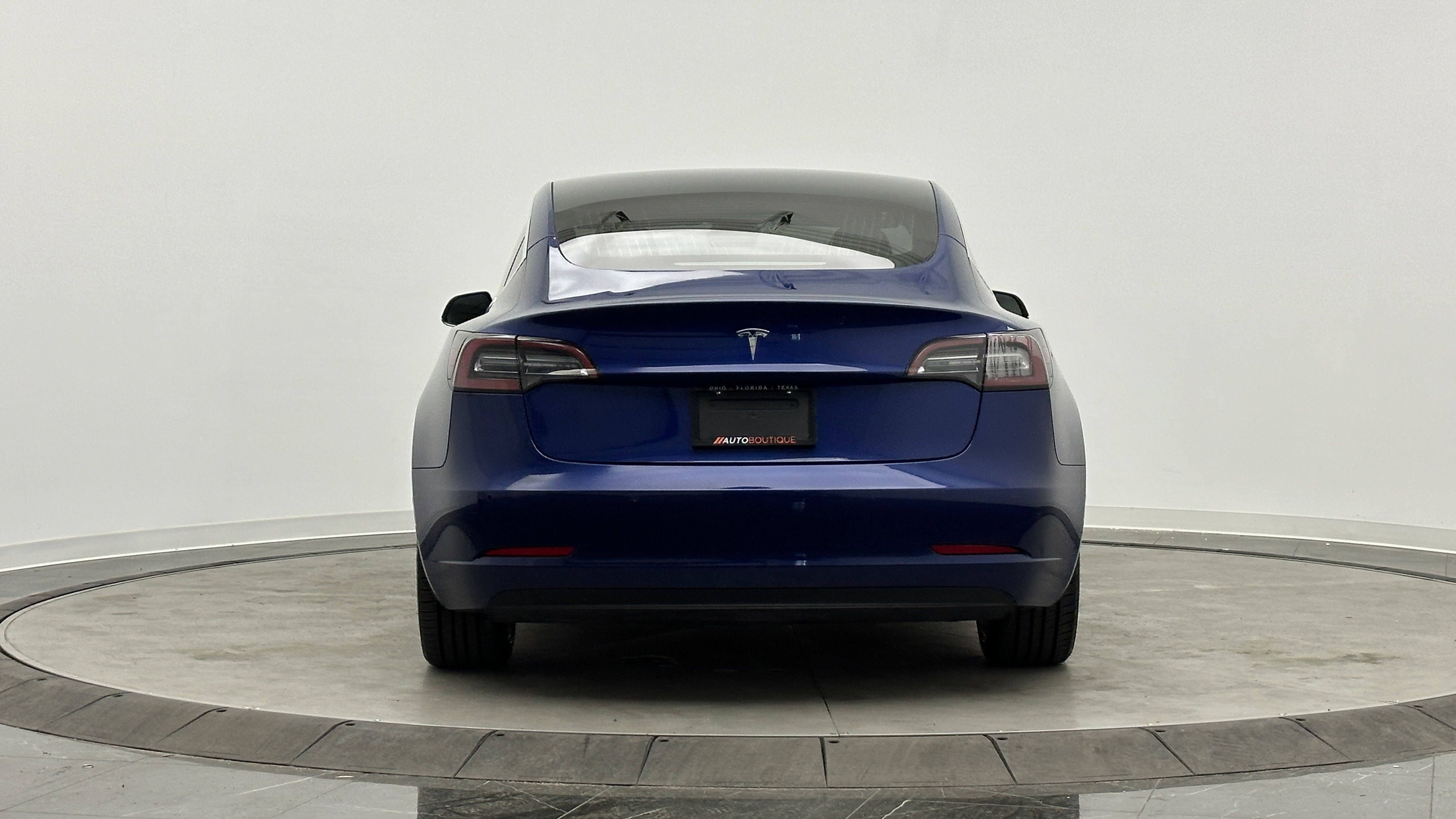Used 2020 Tesla Model 3 Standard Range Plus image 6