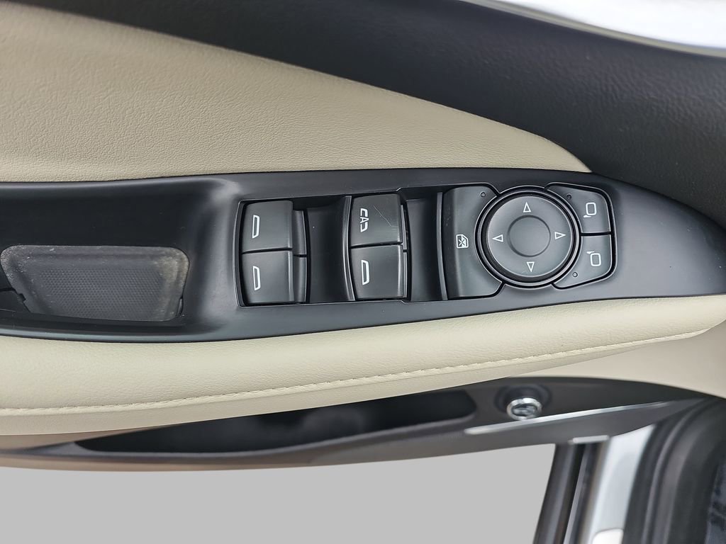 Used 2023 Buick Enclave Essence w/ Experience Buick Package AWD/4WD image 35