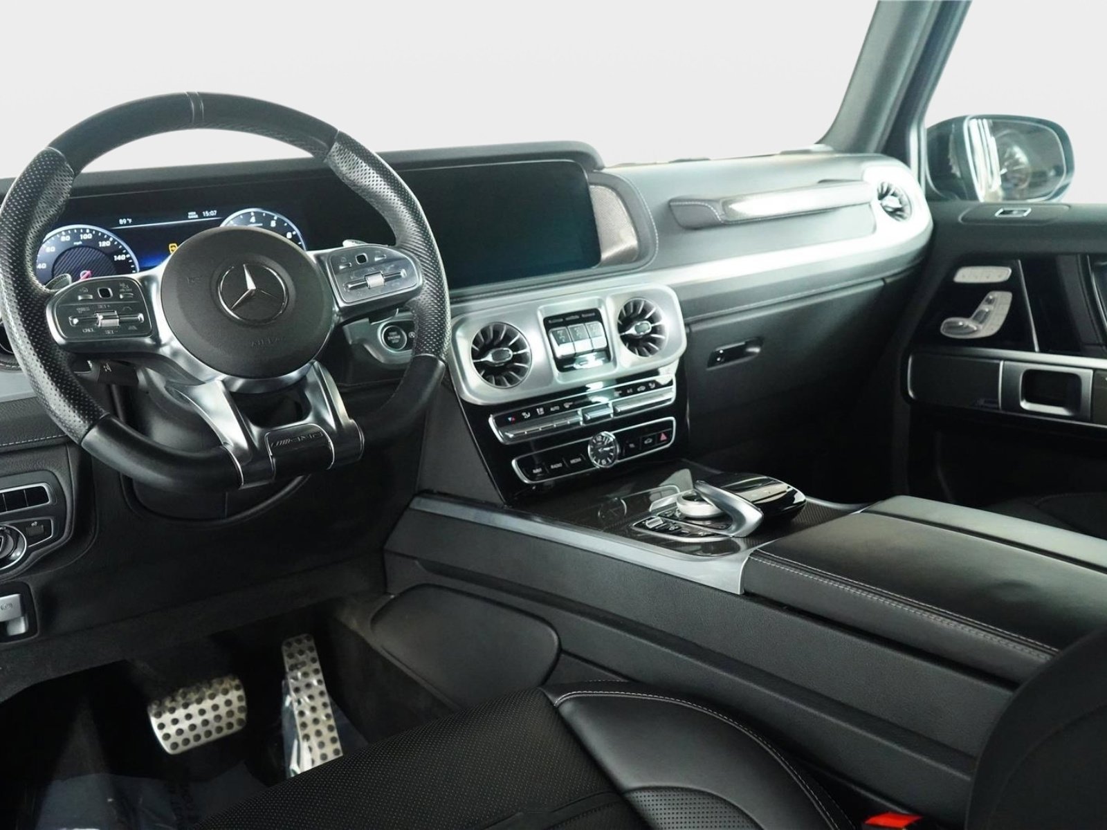 Used 2020 Mercedes-Benz G 63 AMG 4MATIC image 2