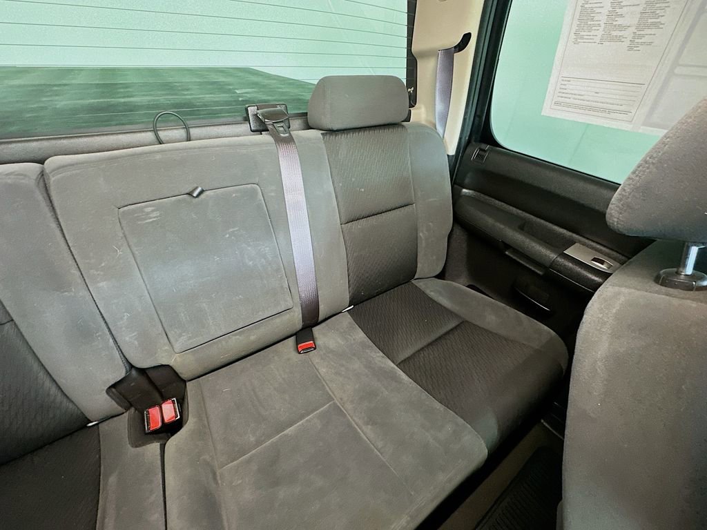 Used 2009 GMC Sierra 2500 SLE w/ Convenience Package RWD image 14