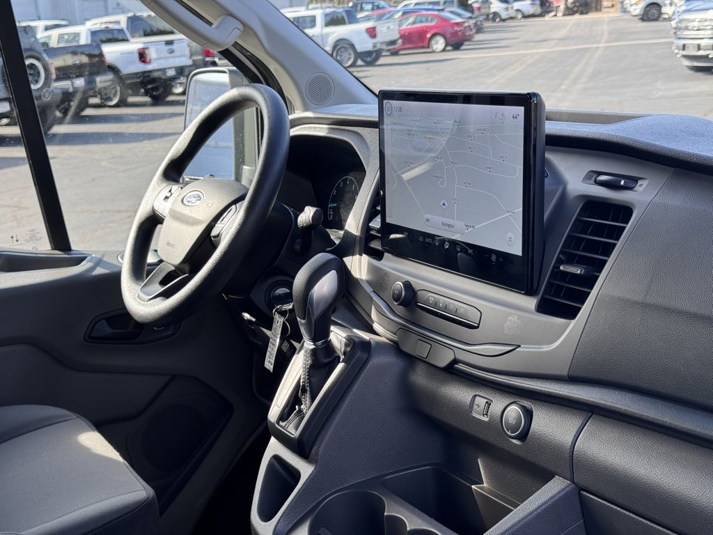 Used 2022 Ford Transit 350 XLT image 25