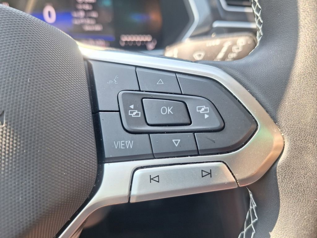 Used 2024 Volkswagen Tiguan S w/ MDO Package, Three-Row image 13