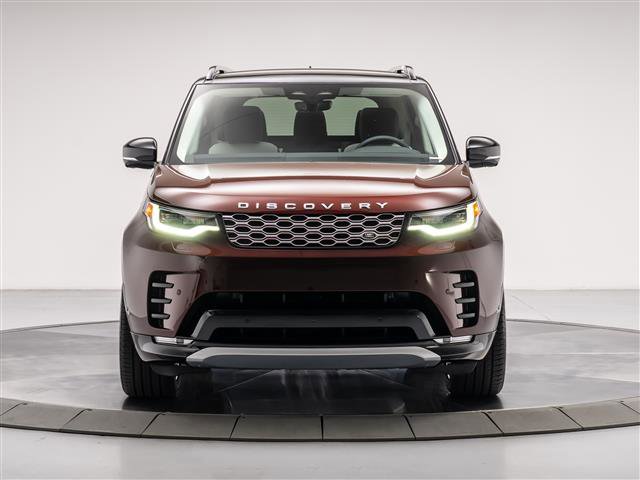 New 2026 Land Rover Discovery Limited Edition AWD/4WD image 8